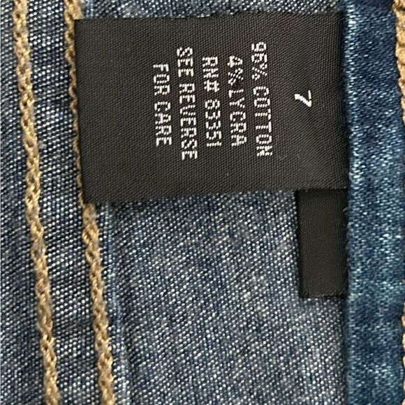 Lazer Cropped High Rise Silver Stud Embellished Straight Leg Jeans Size 7 - Picture 9 of 11